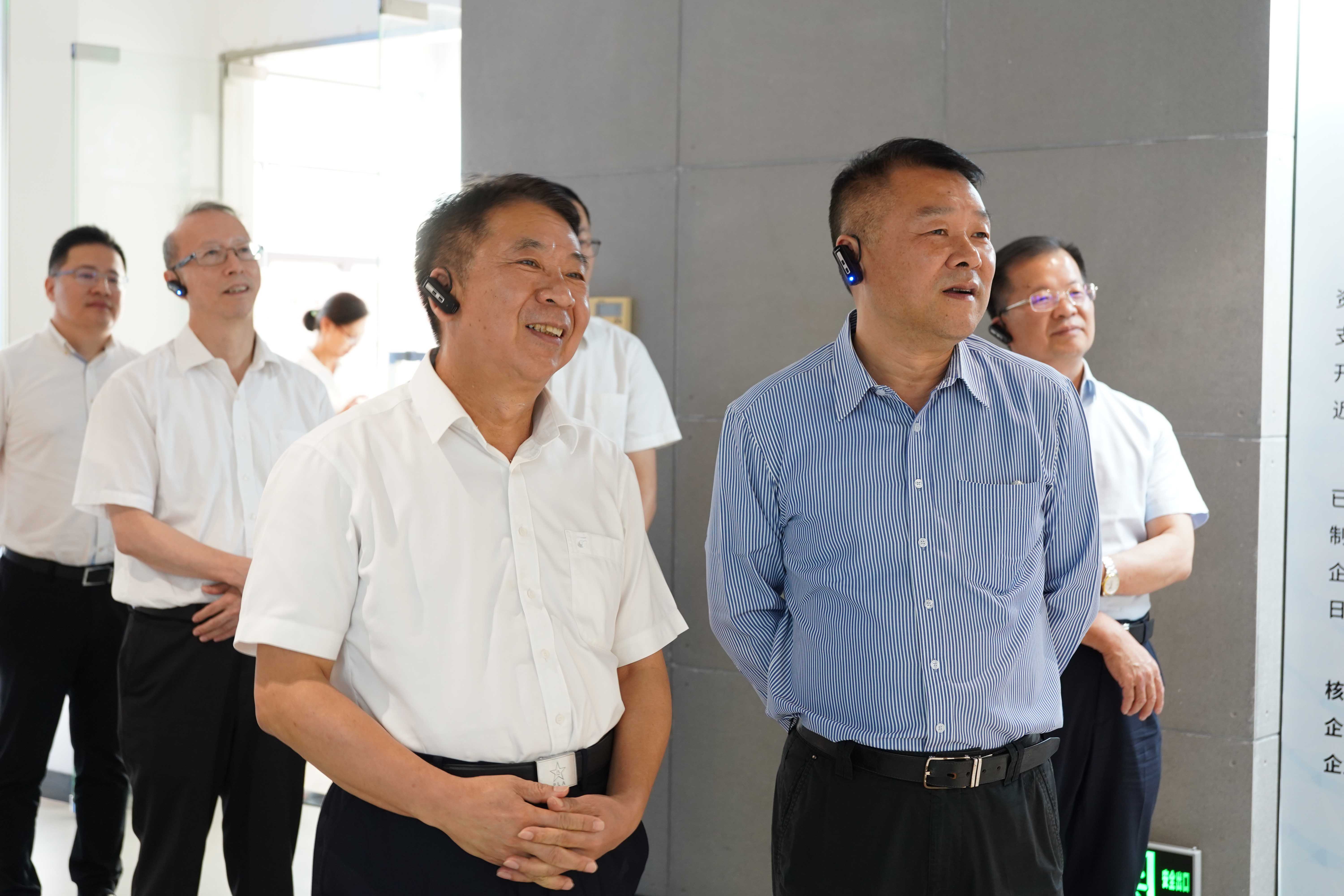 鉴黑担保网(jhdbw)·最具权威唯一维权担保平台