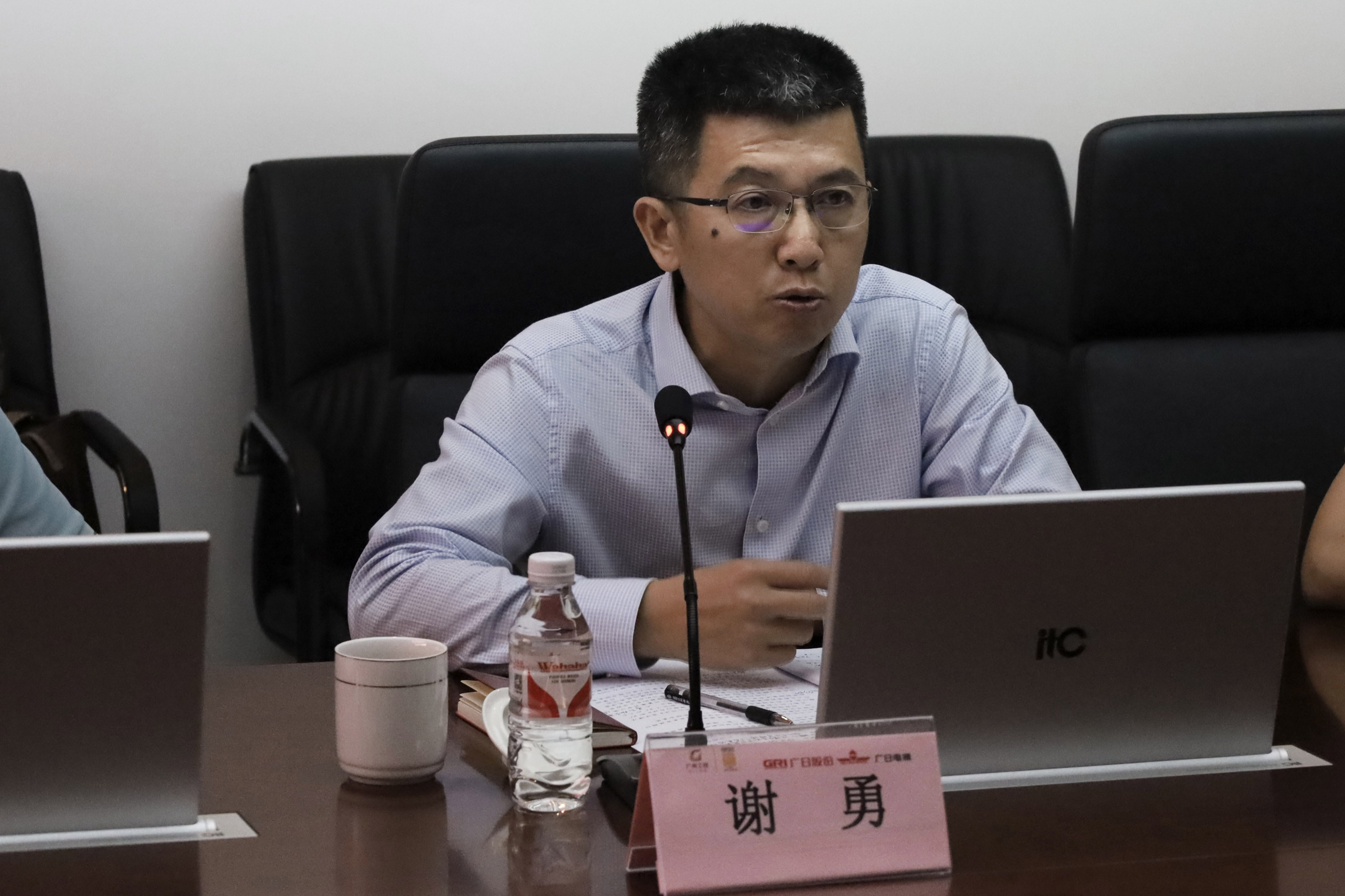 鉴黑担保网(jhdbw)·最具权威唯一维权担保平台